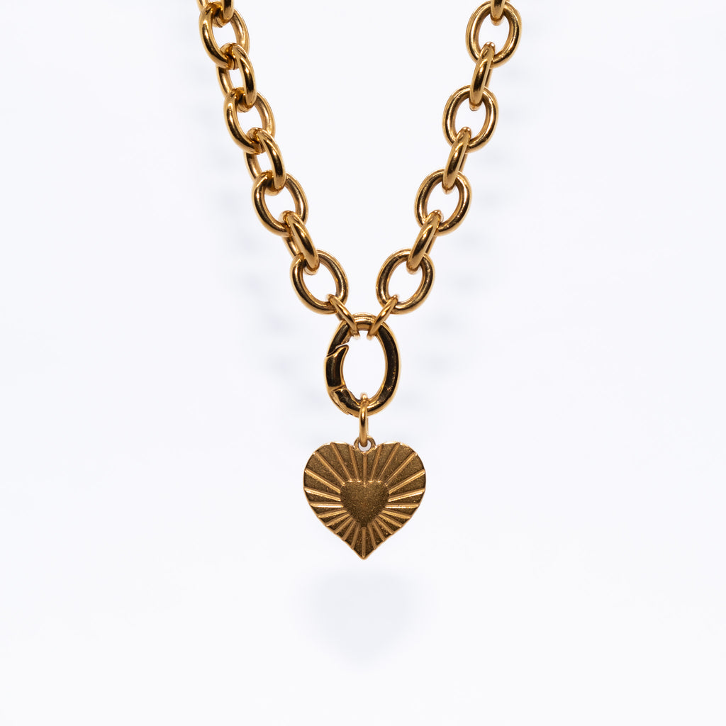 'Rey'diant Heart Charm