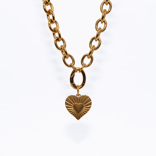 'Rey'diant Heart Charm